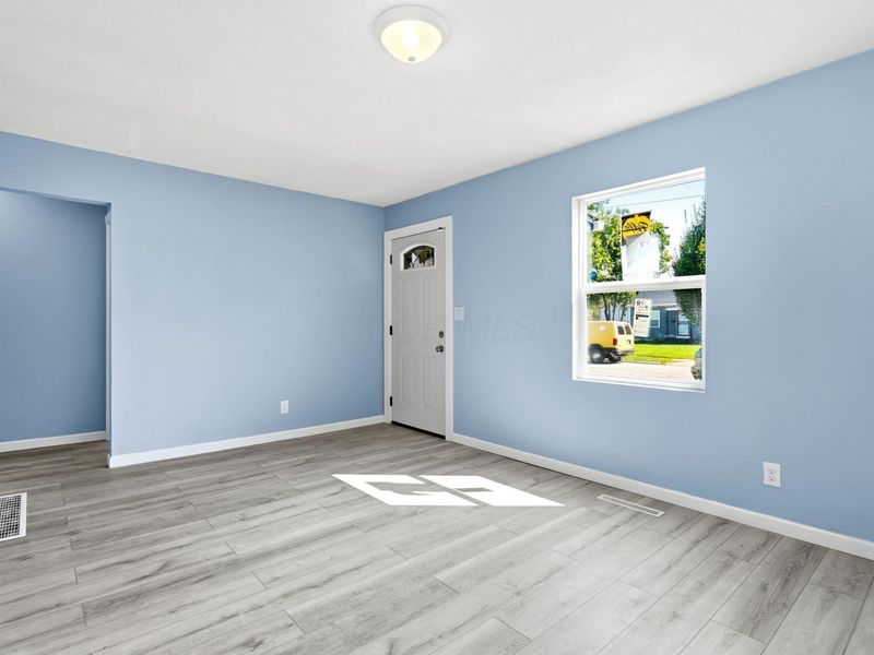 2297 Howey Road, Columbus, OH 43211 Photo 8