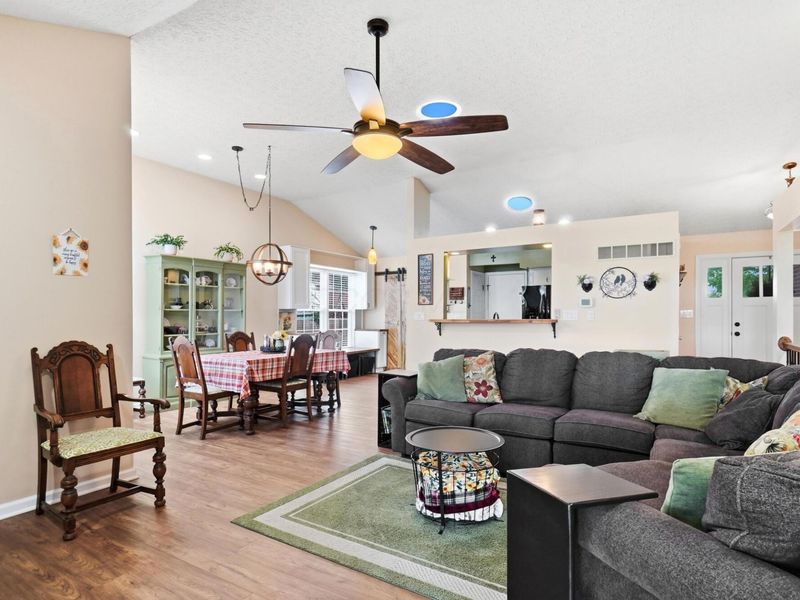 5952 Ginseng Court, Galloway, OH 43119 Photo 3