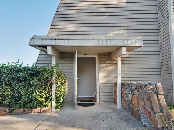 7447 S Yale Street , Unit 226, Tulsa, OK 74136