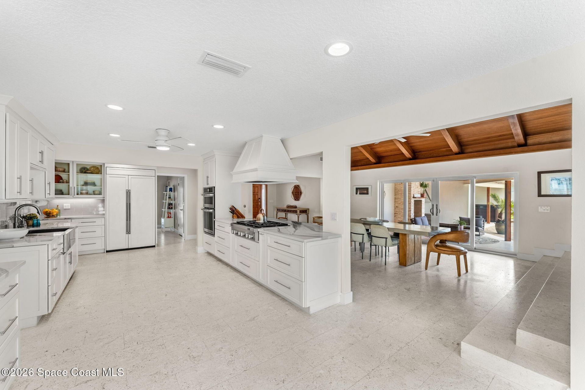 207 Riverside Drive, Melbourne Beach, FL 32951 Photo