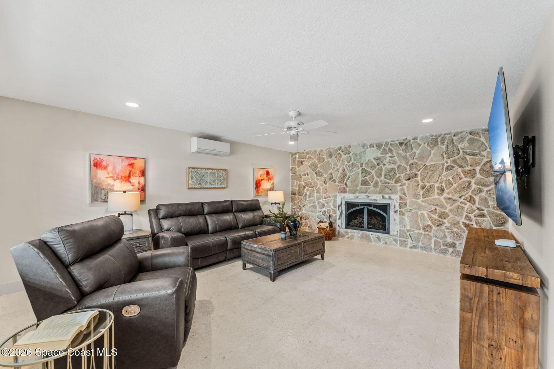 207 Riverside Drive, Melbourne Beach, FL 32951 Photo