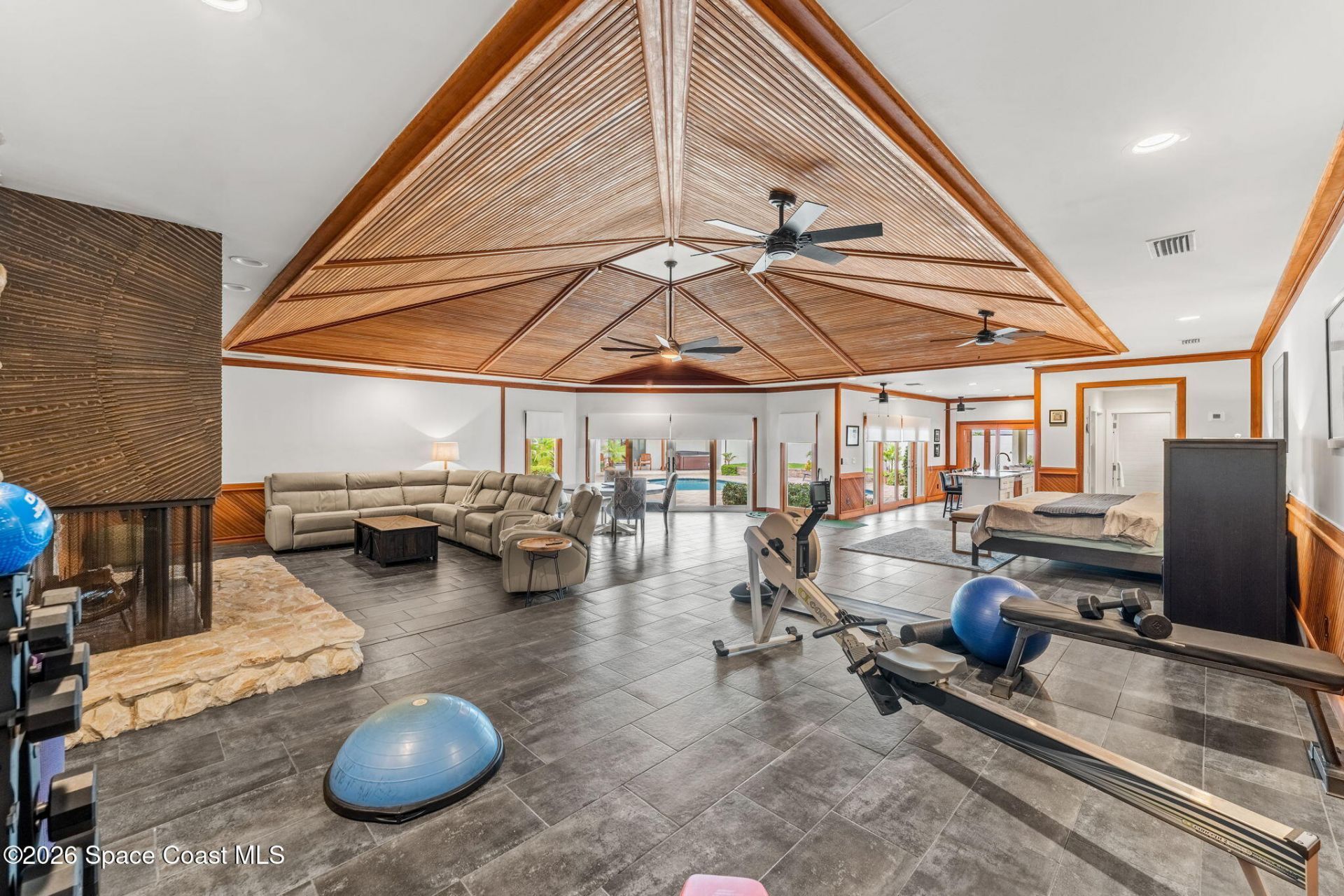 207 Riverside Drive, Melbourne Beach, FL 32951 Photo