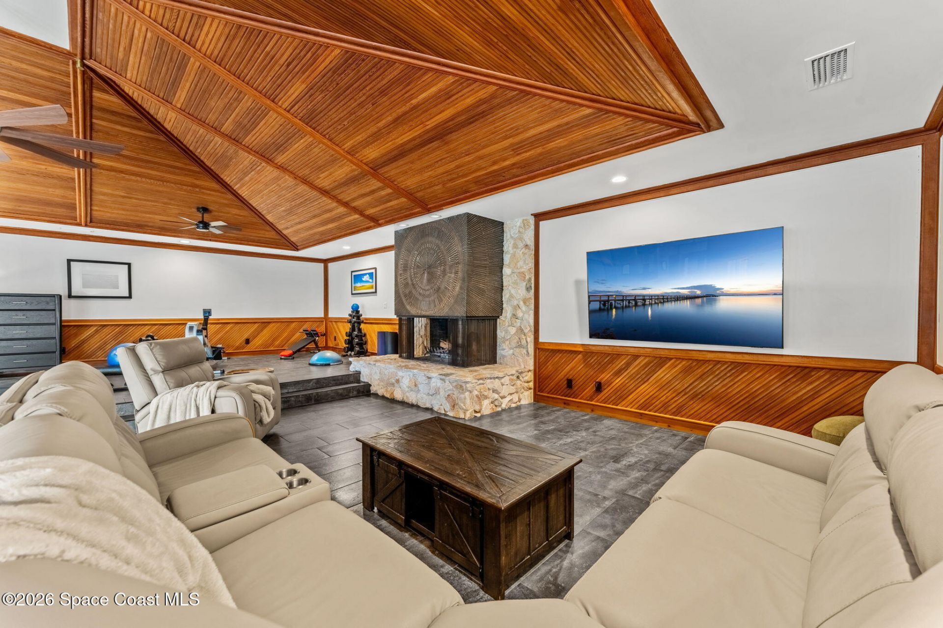 207 Riverside Drive, Melbourne Beach, FL 32951 Photo