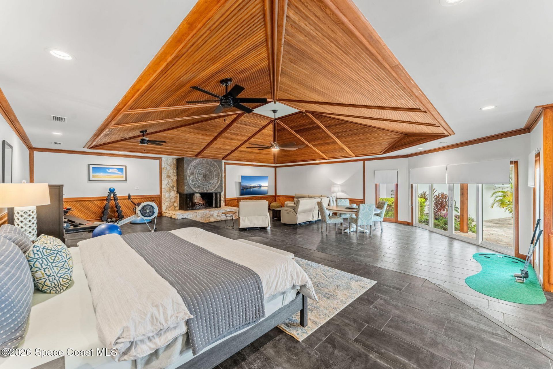 207 Riverside Drive, Melbourne Beach, FL 32951 Photo