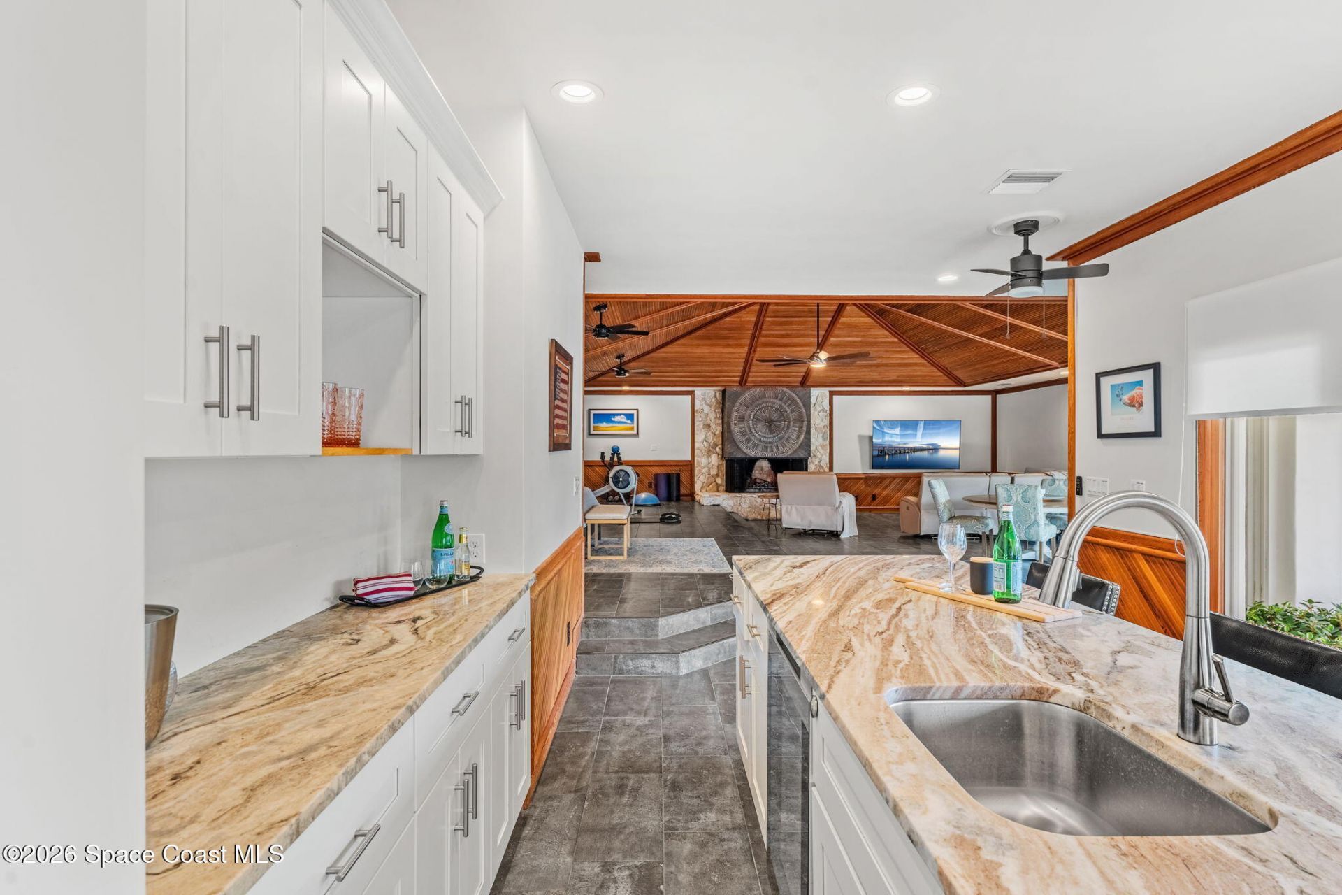 207 Riverside Drive, Melbourne Beach, FL 32951 Photo