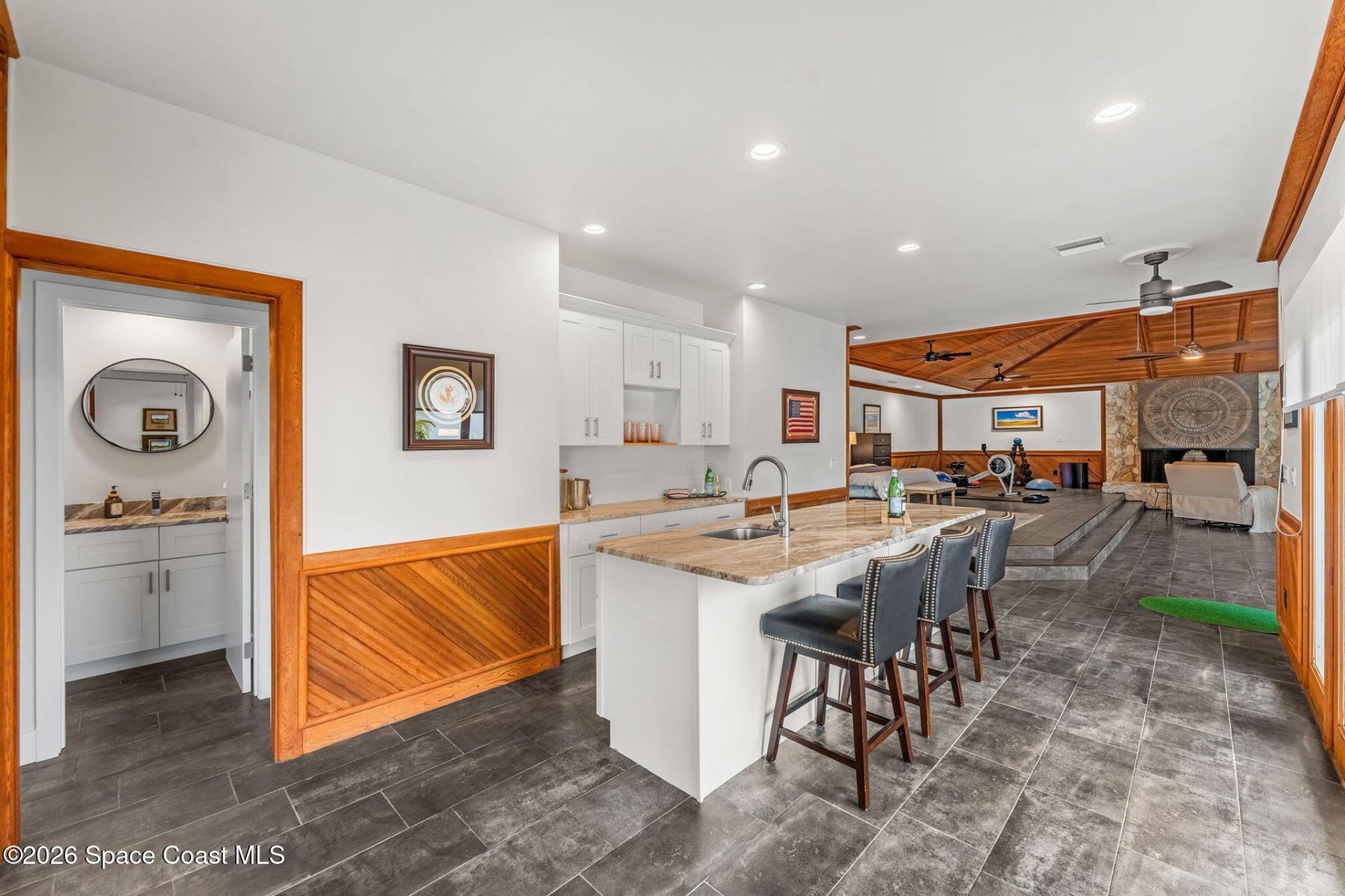 207 Riverside Drive, Melbourne Beach, FL 32951 Photo