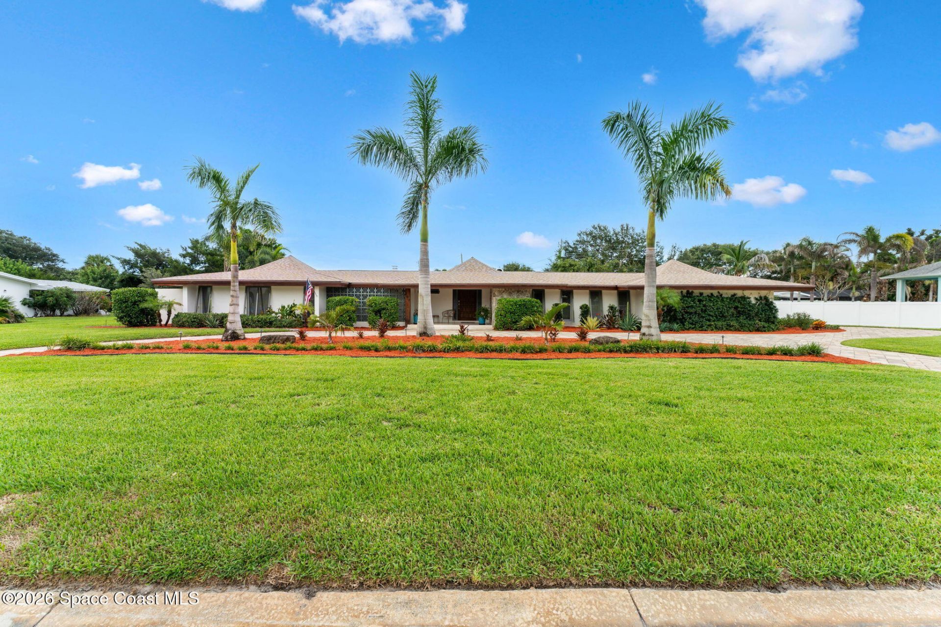207 Riverside Drive, Melbourne Beach, FL 32951 Photo