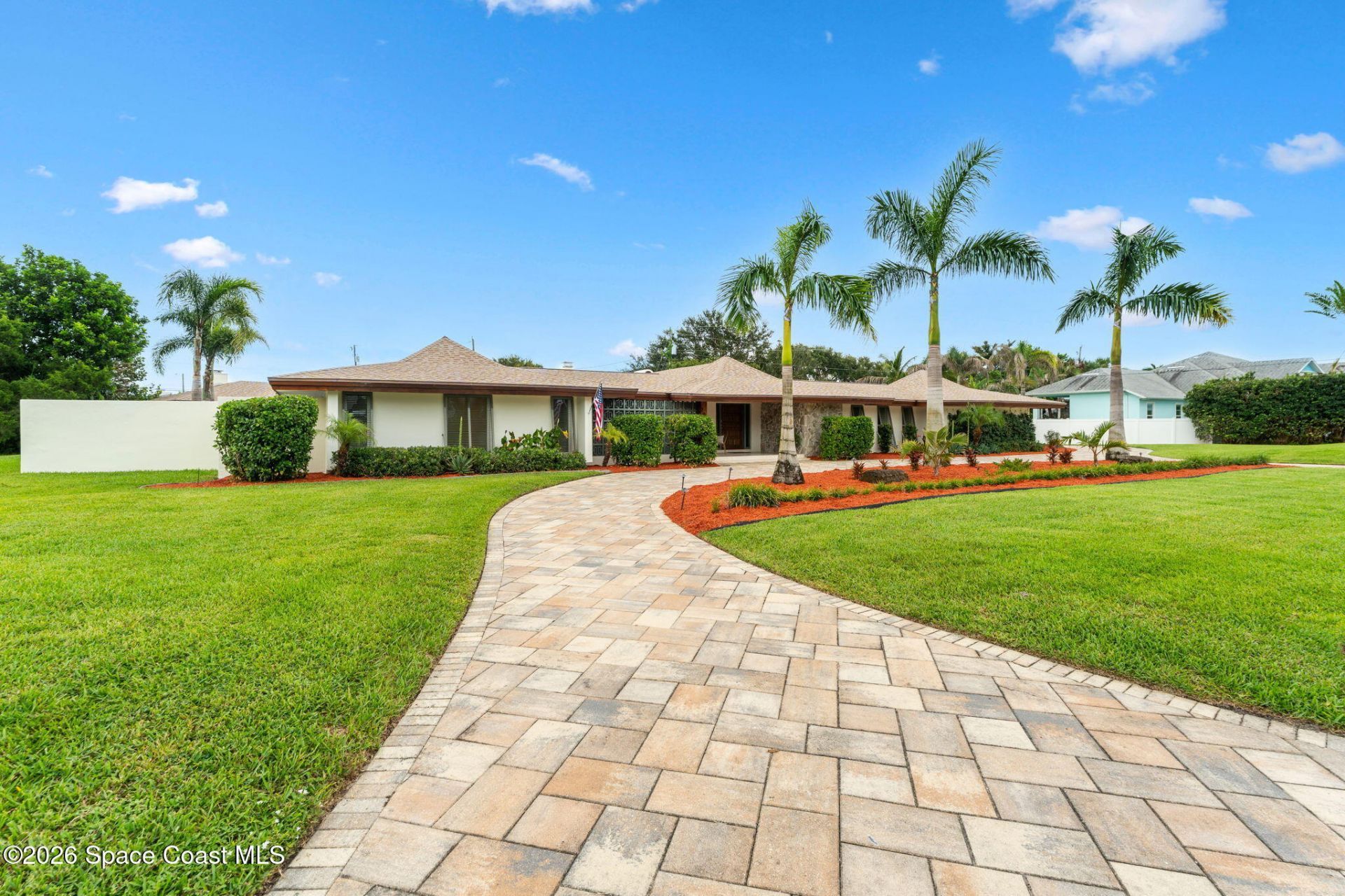 207 Riverside Drive, Melbourne Beach, FL 32951 Photo