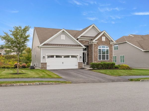 64 Pine Tree Dr, Methuen, MA 01844