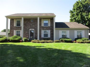 6081 Meadow Drive , Cicero, NY 13039