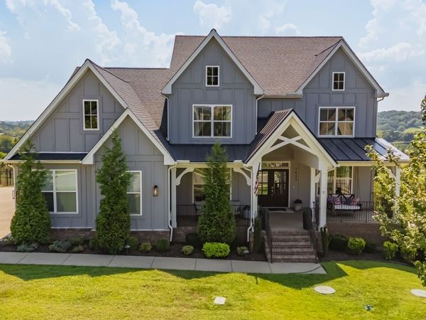 7033 Fiddlers Glen Dr , Arrington, TN 37014