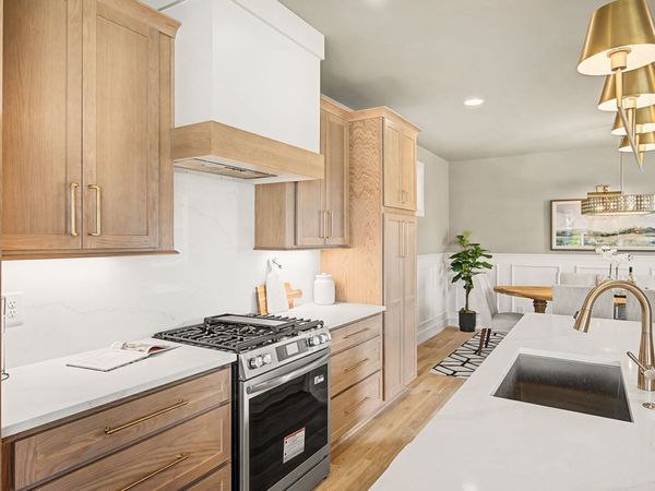 798 45th Ave N , Nashville, TN 37209