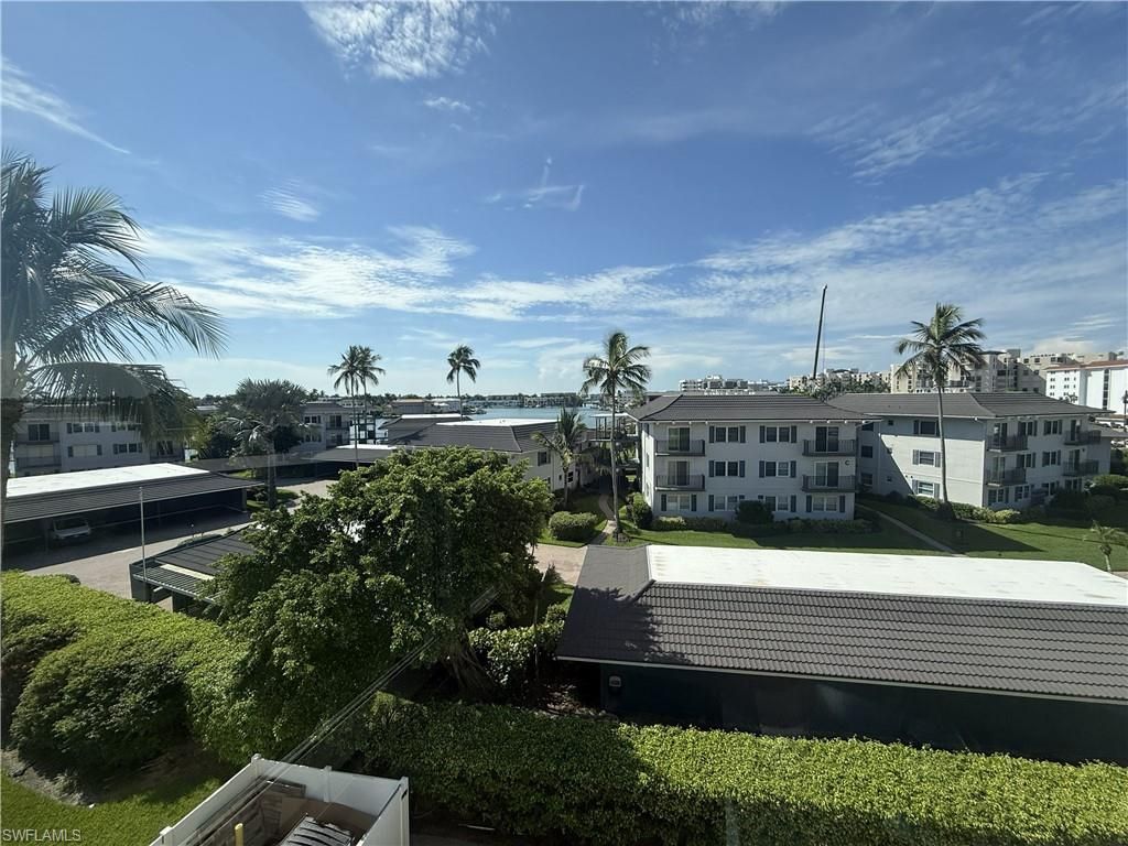 3410 Gulf Shore Blvd N, Unit 403, Naples, FL 34103 Photo