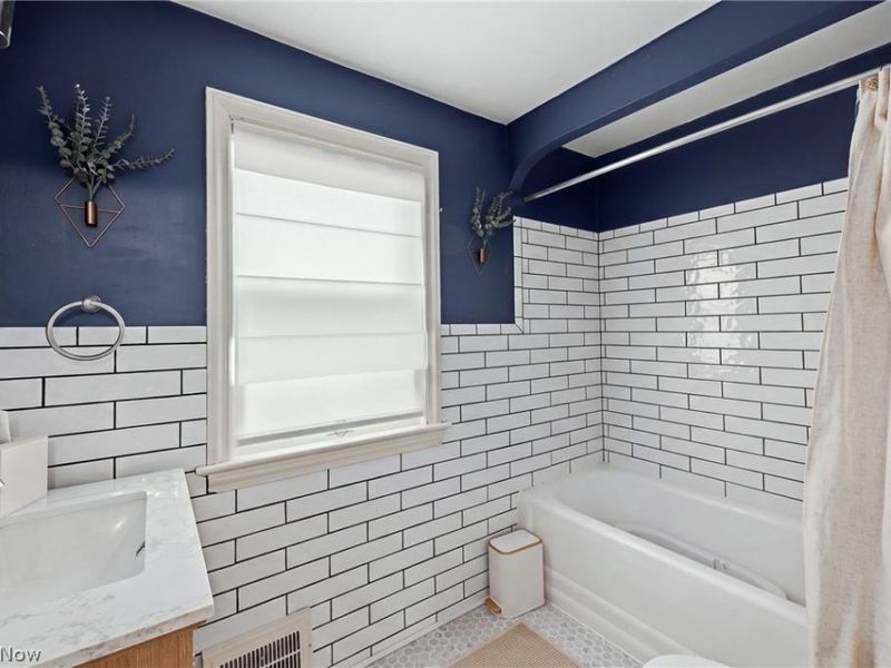 3797 Northwood Road, University Heights, OH 44118 Photo 31