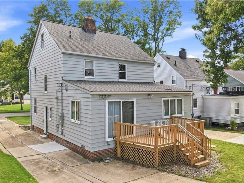 3797 Northwood Road, University Heights, OH 44118 Photo 4