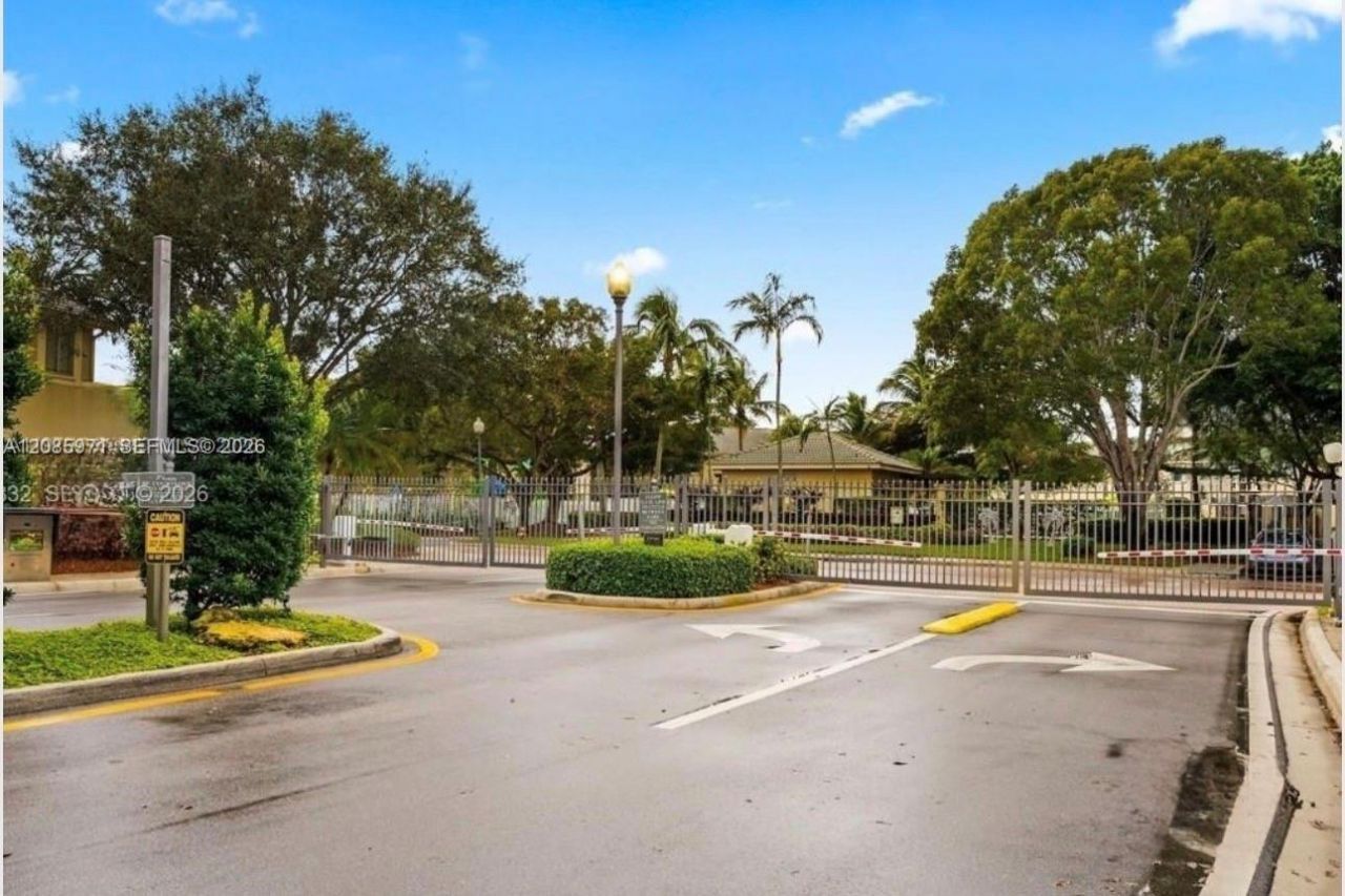 2208 Ensenada Ter, Unit 2208, Weston, FL 33327 Photo