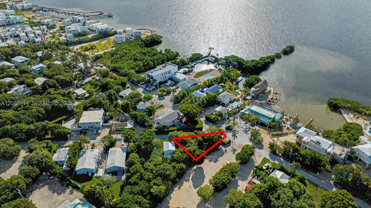 15 Ocean View Blvd, Key Largo, FL 33037 Photo