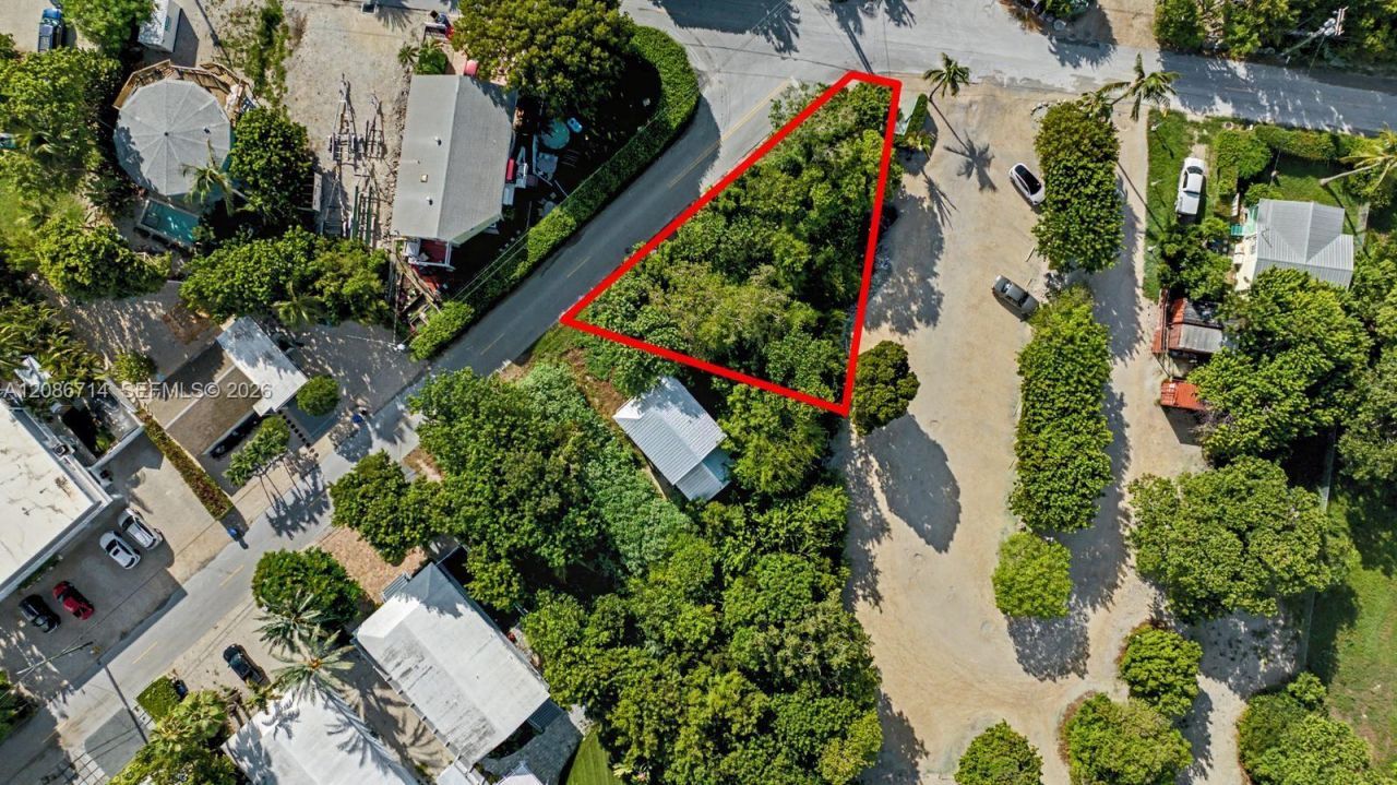 15 Ocean View Blvd, Key Largo, FL 33037 Photo