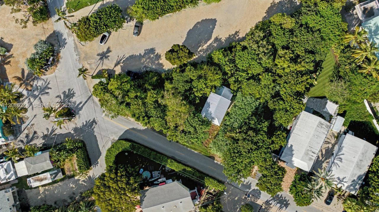 15 Ocean View Blvd, Key Largo, FL 33037 Photo