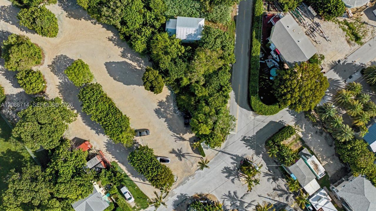 15 Ocean View Blvd, Key Largo, FL 33037 Photo