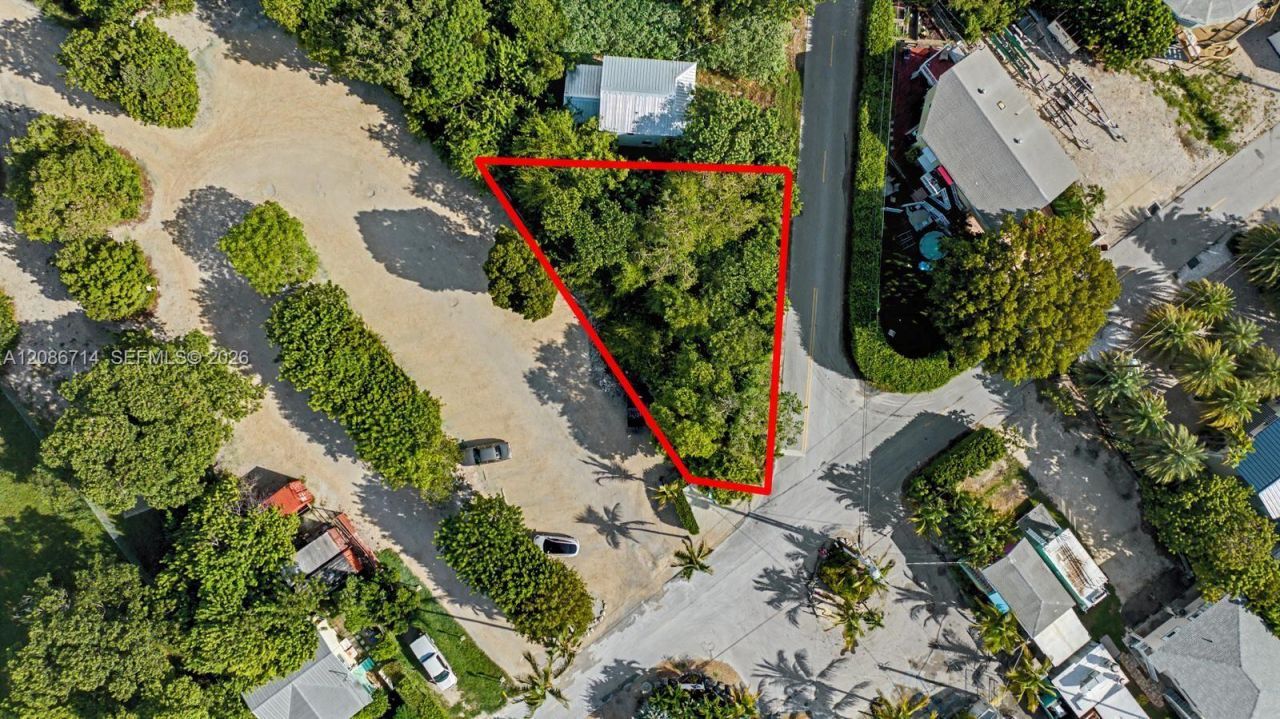 15 Ocean View Blvd, Key Largo, FL 33037 Photo