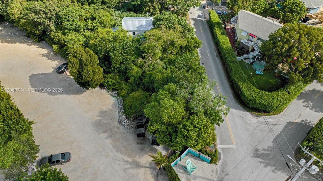 15 Ocean View Blvd, Key Largo, FL 33037 Photo