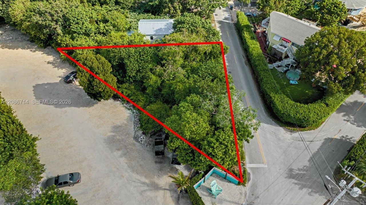 15 Ocean View Blvd, Key Largo, FL 33037 Photo