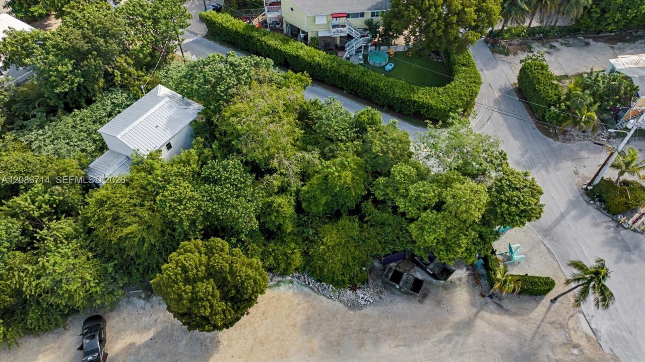 15 Ocean View Blvd, Key Largo, FL 33037 Photo
