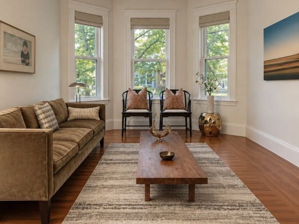 30-32 Granville Rd, Unit 2, Cambridge, MA 02138