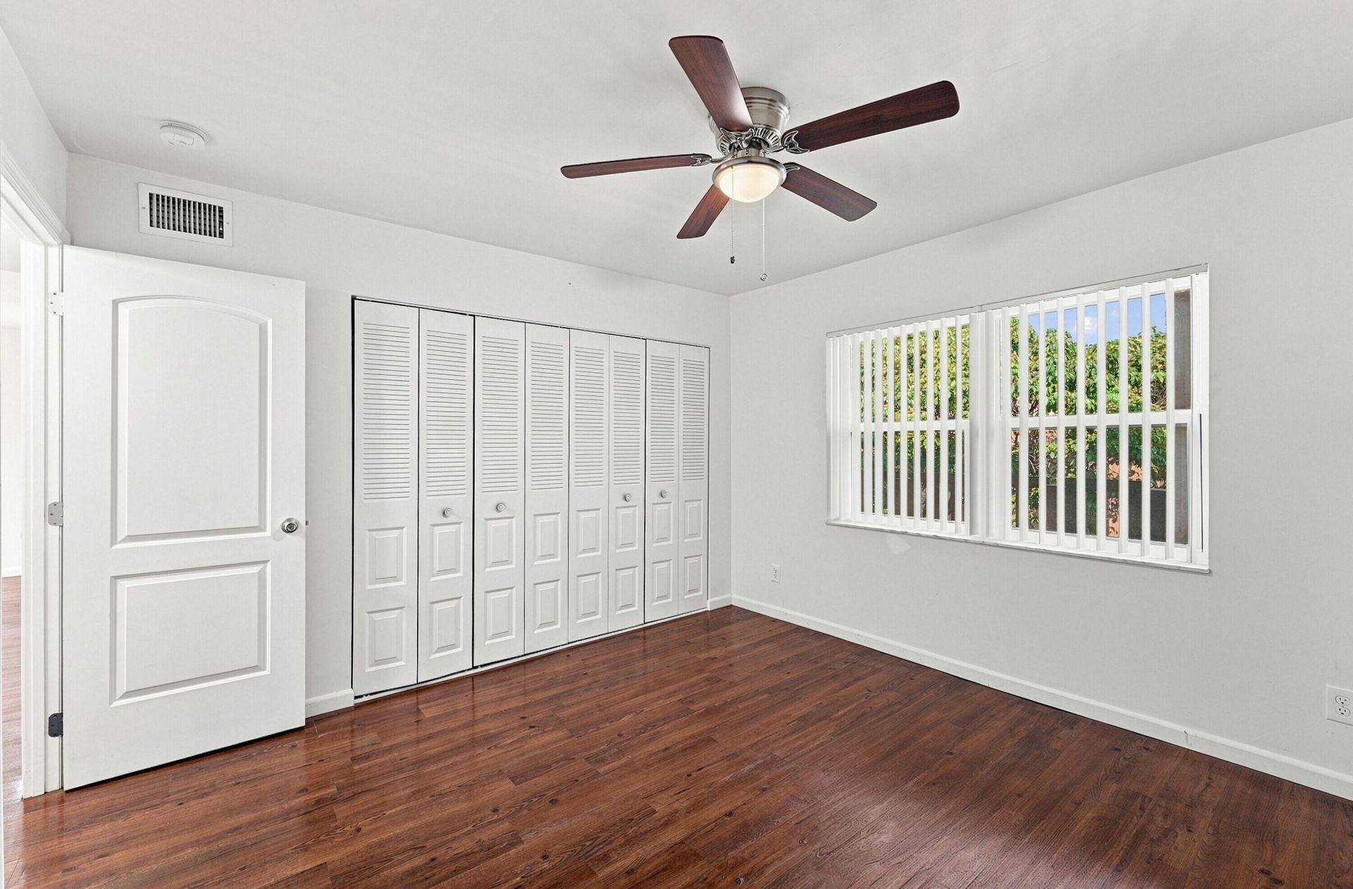 9841 Sunrise Lakes Boulevard, Unit 310, Sunrise, FL 33322 Photo