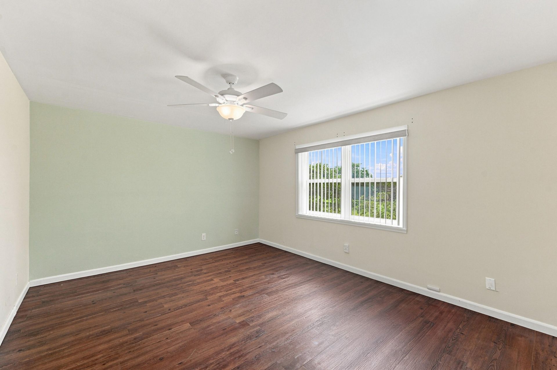 9841 Sunrise Lakes Boulevard, Unit 310, Sunrise, FL 33322 Photo