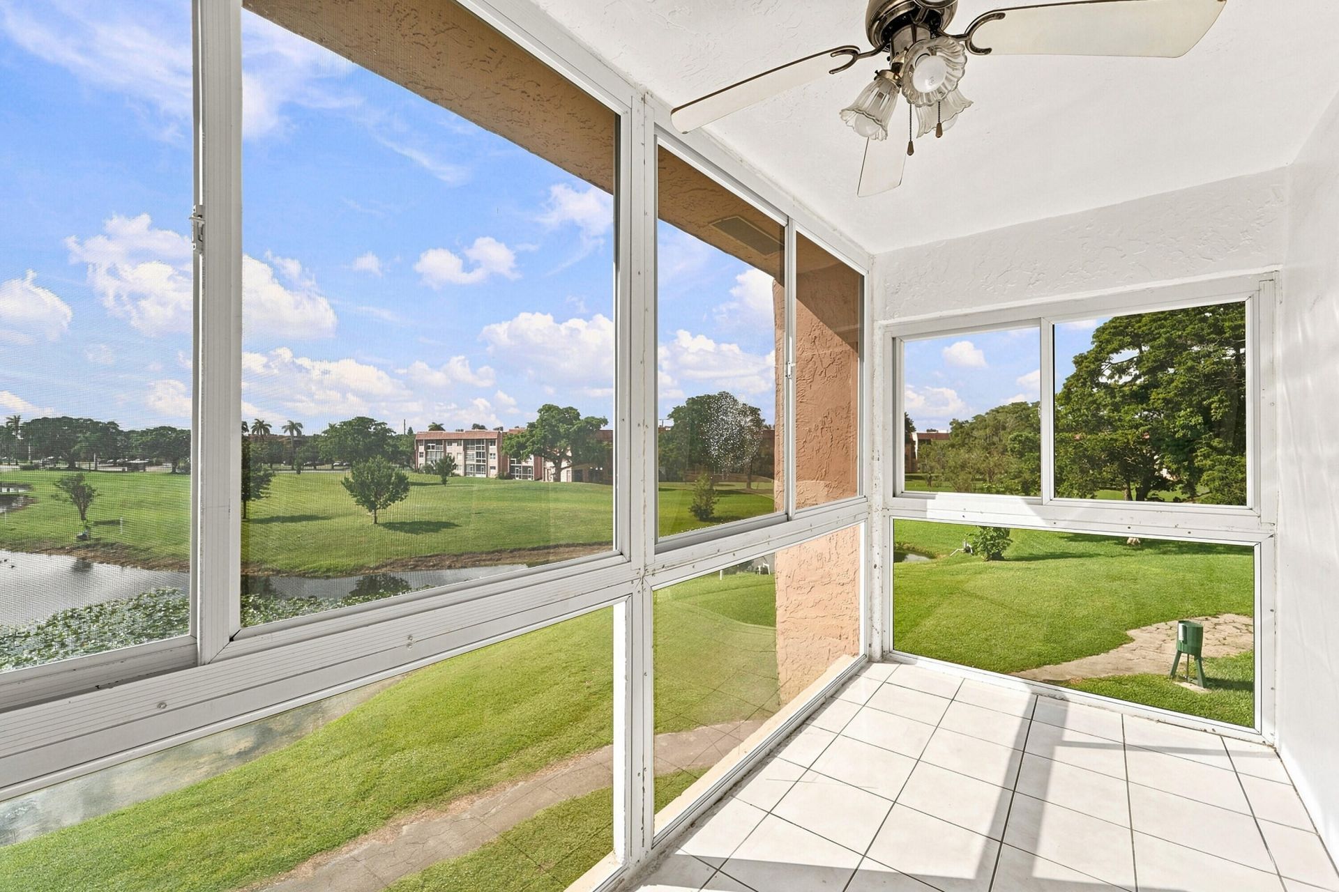 9841 Sunrise Lakes Boulevard, Unit 310, Sunrise, FL 33322 Photo