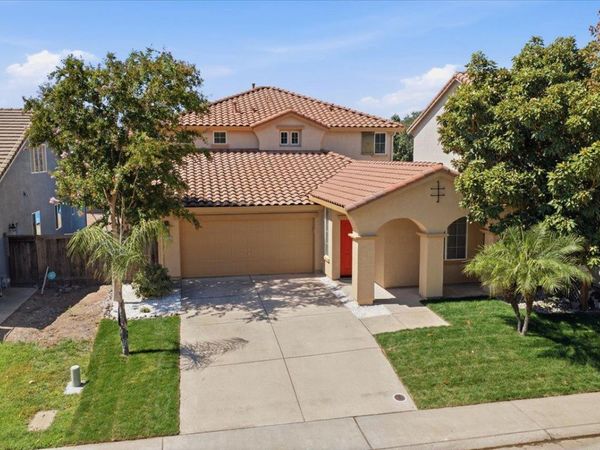 2771 Cardinal Dr, Lincoln, CA 95648