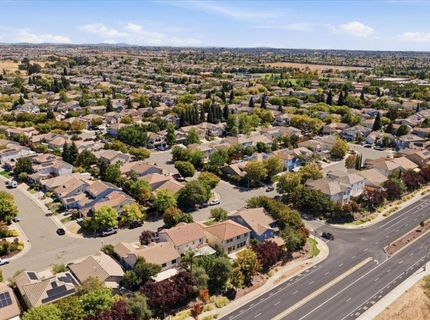 2771 Cardinal Dr, Lincoln, CA 95648 Photo
