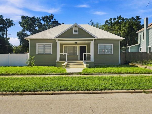917 E 25TH AVENUE , TAMPA, FL 33605