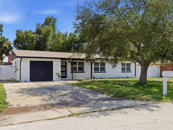 4420 W BAY COURT AVENUE , TAMPA, FL 33611