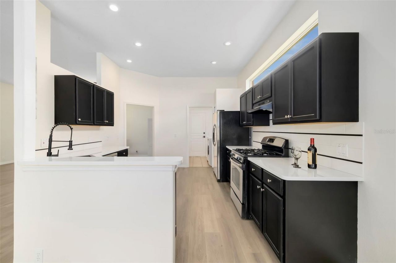 4346 Breckenridge Way, Unit 5, Sarasota, FL 34235 Photo