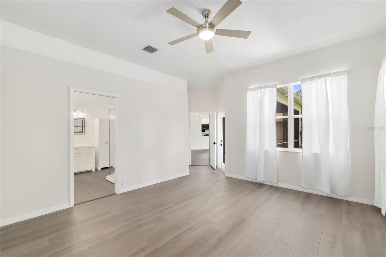 4346 Breckenridge Way, Unit 5, Sarasota, FL 34235 Photo