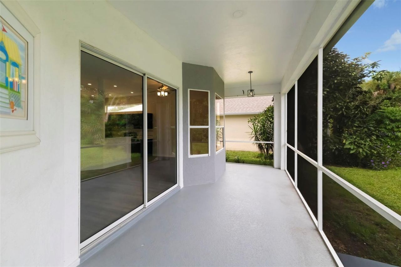 4346 Breckenridge Way, Unit 5, Sarasota, FL 34235 Photo