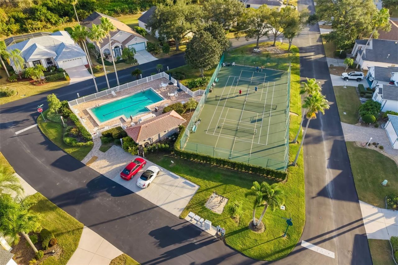 4346 Breckenridge Way, Unit 5, Sarasota, FL 34235 Photo