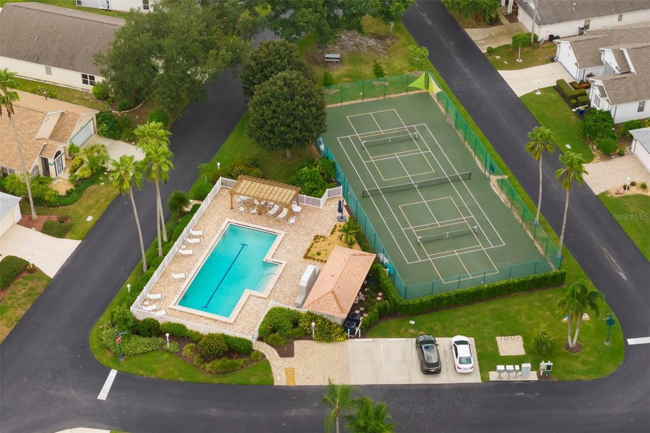 4346 Breckenridge Way, Unit 5, Sarasota, FL 34235 Photo