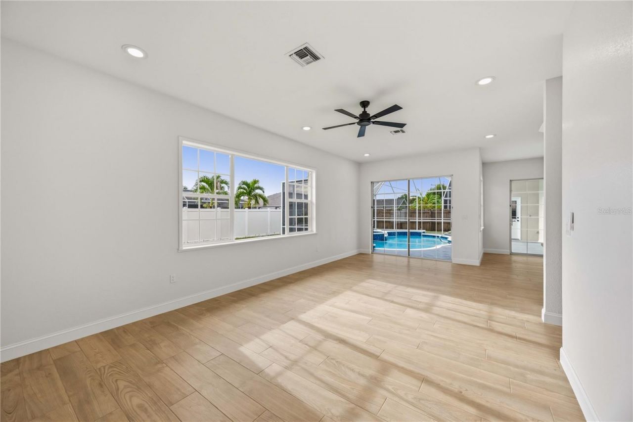316 Orlando Boulevard, Port Charlotte, FL 33954 Photo