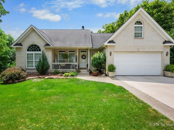 915 Nippersink Road , Spring Grove, IL 60081