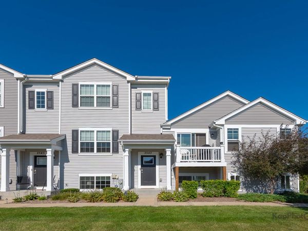 2543 Bella Drive , Pingree Grove, IL 60140