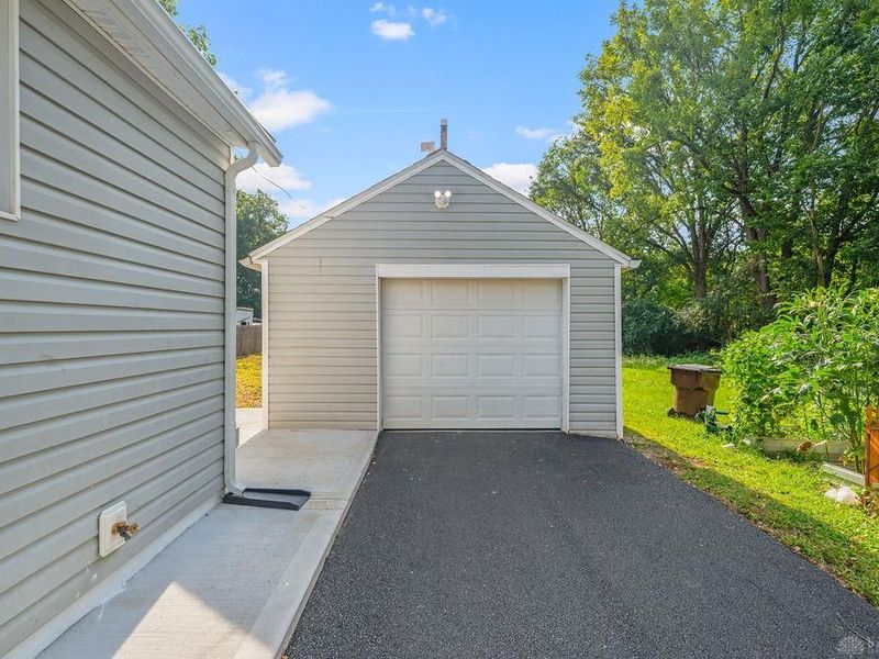 5070 Germantown Pike, Jefferson Township, OH 45417 Photo 42