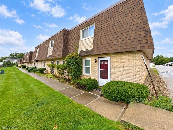 4245 Bennington Boulevard , Brunswick, OH 44212