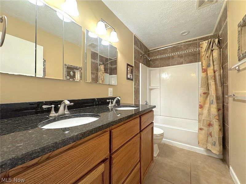 4245 Bennington Boulevard, Brunswick, OH 44212 Photo 20
