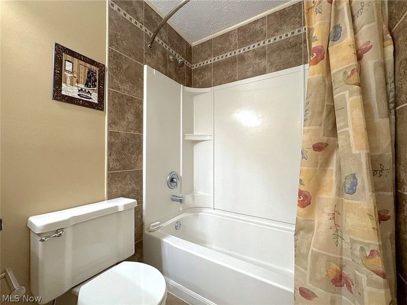 4245 Bennington Boulevard, Brunswick, OH 44212 Photo 21