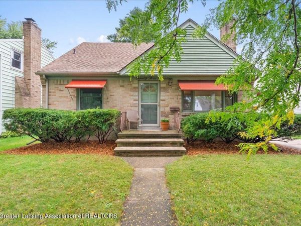 2317 Wellington Road, Lansing, MI 48910
