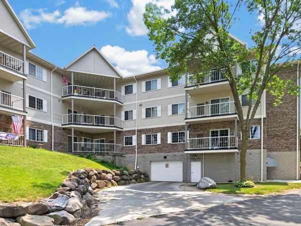 140 W Commerce Blvd, Unit 311, Slinger, WI 53086